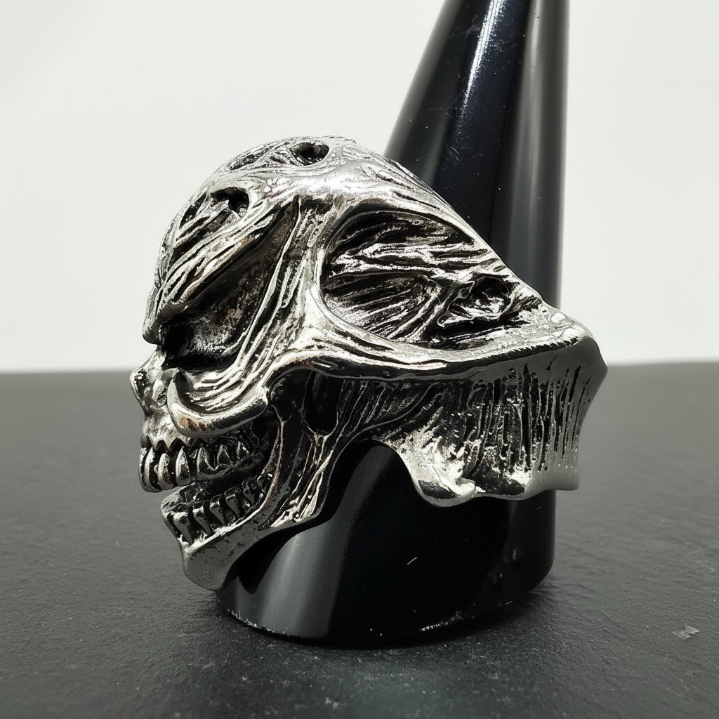 Totenkopf Ring
