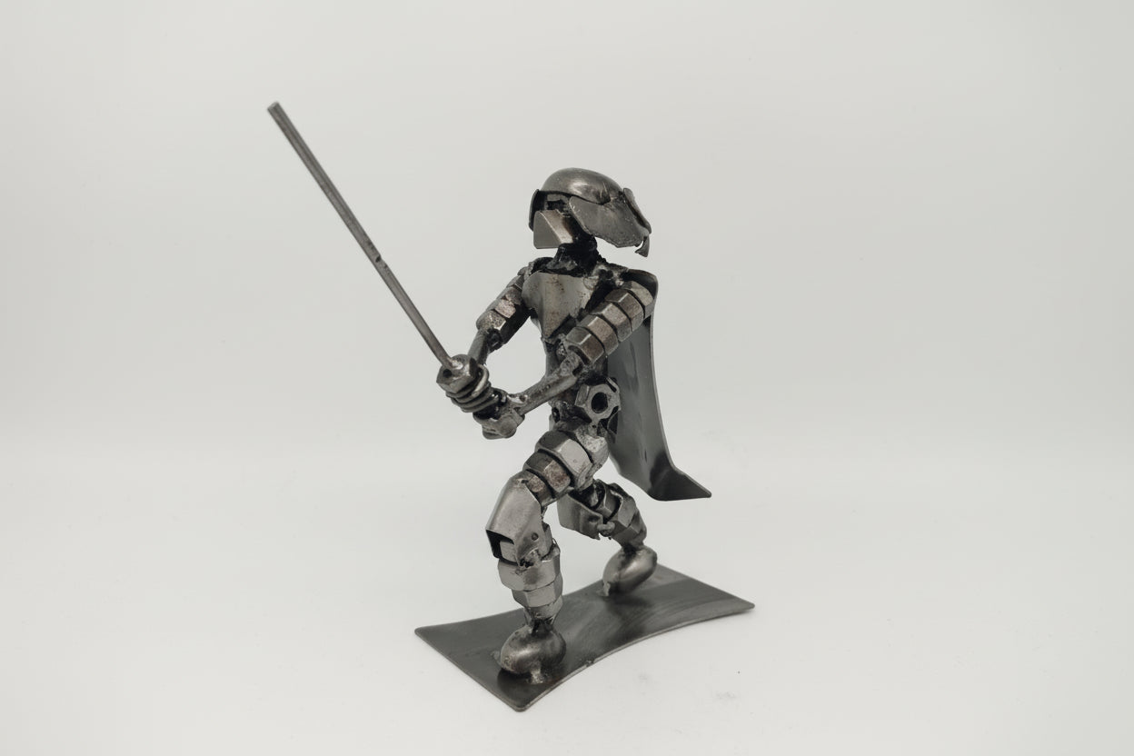 Darth Vader Figur stehend nach vorne