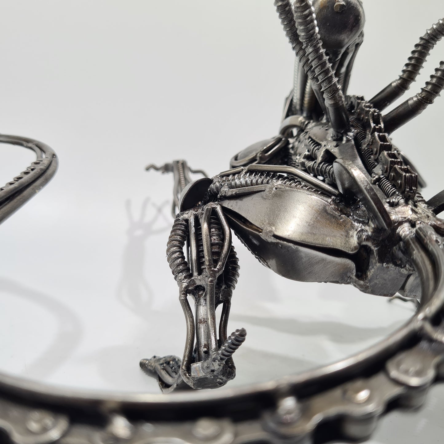 Alien Kriechend Figur